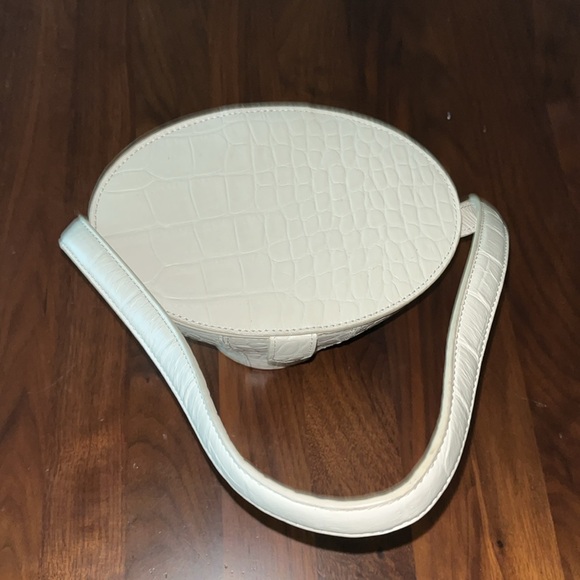 Staud Alice Croc-Embossed Leather Bag - Picture 5 of 10